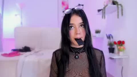 Valeria Londoo online show from June 14, 2:24 am