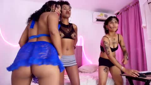 Snapshot of valeria_horni chatting on October 5, 6:28 pm valeria_horni online show from October 5, 6:28 pm