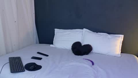 valeriaa cruz online show from June 5, 12:17 am