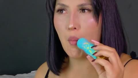 valeriaa cruz online show from June 8, 1:28 am