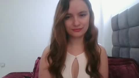 Snapshot of valeriafrannco chatting on January 8, 6:52 pm valeriafrannco online show from January 8, 6:52 pm