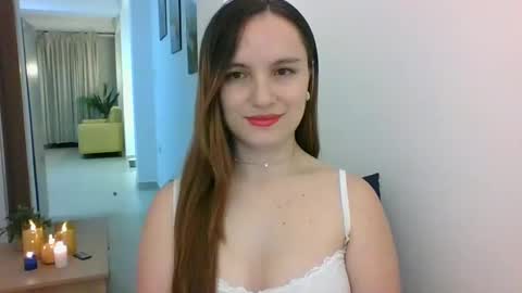 Snapshot of valeriafrannco chatting on March 6, 5:03 am valeriafrannco online show from March 6, 5:03 am