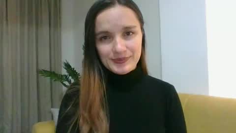 Snapshot of valeriafrannco chatting on September 18, 4:47 am valeriafrannco online show from September 18, 4:47 am
