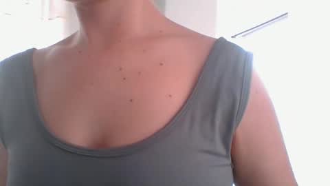 valeriafrannco online show from March 27, 9:03 pm