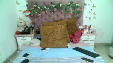 La valerie26 online show from September 27, 4:39 am