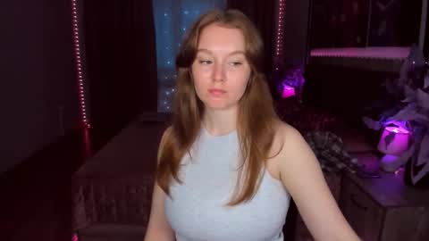Snapshot of valericherry chatting on June 10, 2:49 pm ValeriCherry online show from June 10, 2:49 pm