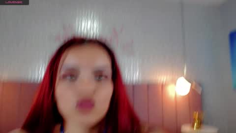 Snapshot of valerie__miller_ chatting on November 26, 4:52 pm Valerie online show from November 26, 4:52 pm