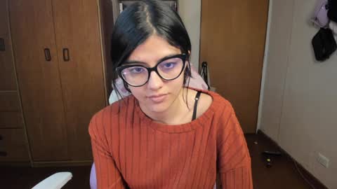 Val  online show from January 29, 3:01 am