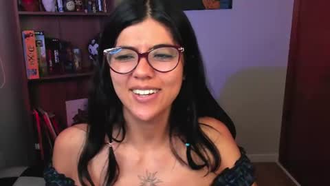 Val  online show from July 2, 11:44 pm
