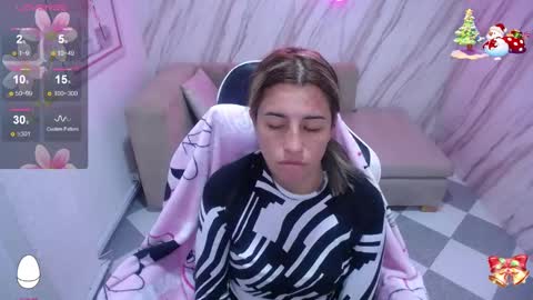 valerie_b online show from December 10, 9:12 am