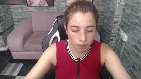 valerie_b online show from December 29, 12:34 pm