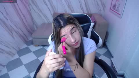 valerie_b online show from January 28, 3:04 am