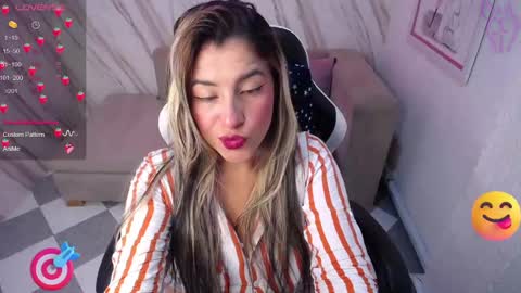 valerie_b online show from March 4, 3:11 am