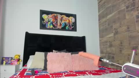 VALERIE online show from October 29, 7:37 pm