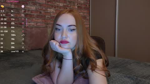 Snapshot of valerie_kiss chatting on April 28, 2:33 pm Valerie online show from April 28, 2:33 pm