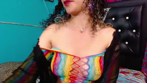 vale online show from January 16, 9:30 pm