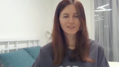valerie_rose777 online show from February 8, 6:55 pm
