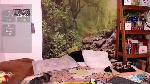 Snapshot of valerie_smile chatting on March 23, 11:09 pm Valerie online show from March 23, 11:09 pm