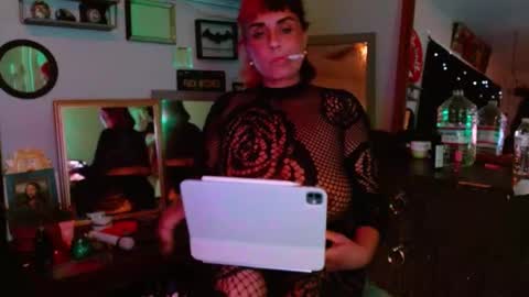 Valerie Virago online show from November 3, 6:25 am