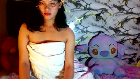 Snapshot of valerie_whore chatting on July 12, 7:21 am valerie online show from July 12, 7:21 am