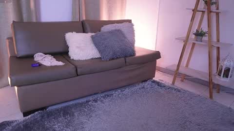 Snapshot of valeriebony chatting on November 7, 4:23 am Valerie Style3 online show from November 7, 4:23 am