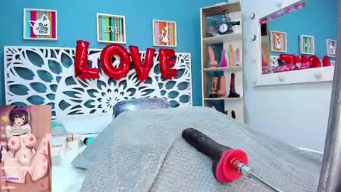 Snapshot of valeriee_lya chatting on February 26, 9:05 pm Valerie online show from February 26, 9:05 pm