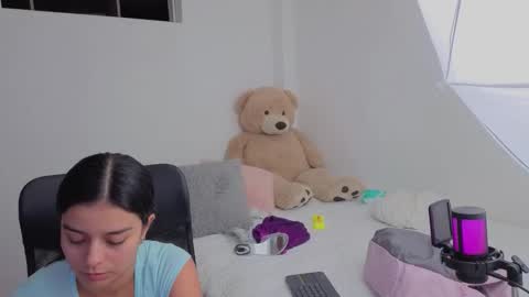 Juli C online show from January 13, 1:11 am