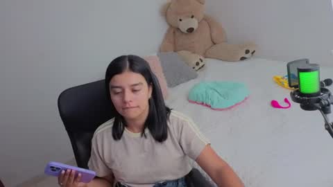 valerihouse_ online show from July 18, 2:38 am