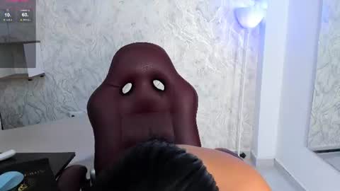 Snapshot of valeriia_moon chatting on June 14, 2:24 am Valeria GomezGMT-5 2200-0600 online show from June 14, 2:24 am