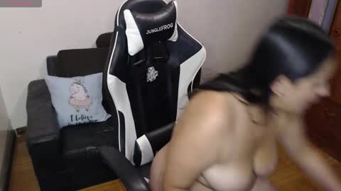 Snapshot of valerimayerss chatting on March 24, 11:32 pm ValeriaMayerss online show from March 24, 11:32 pm