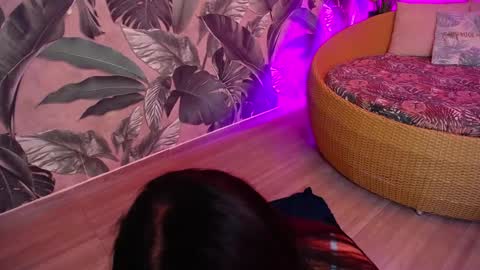 valery_blush online show from November 18, 4:39 am