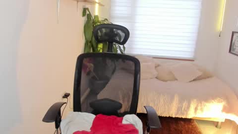 Snapshot of valery_bonnet1 chatting on September 12, 9:04 pm valery_bonnet1 online show from September 12, 9:04 pm