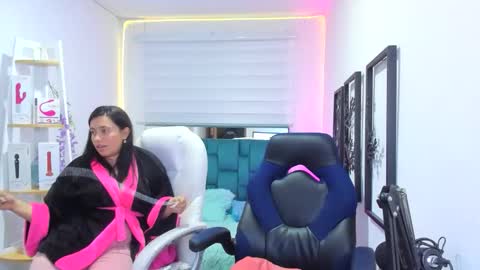 Snapshot of valery_bonnet1 chatting on October 20, 11:38 pm valery_bonnet1 online show from October 20, 11:38 pm