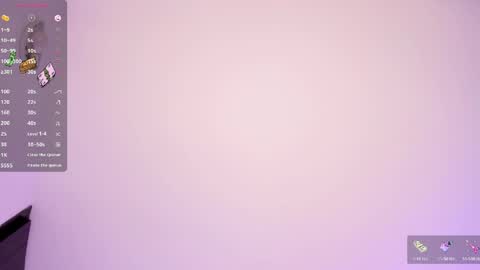Snapshot of valery_cortez__ chatting on April 15, 8:20 pm valery_cortez__ online show from April 15, 8:20 pm