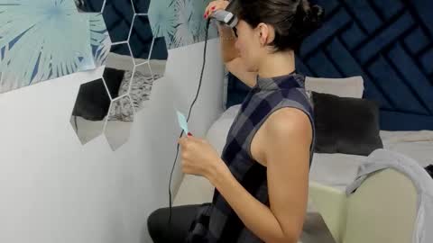 Snapshot of valery_more__ chatting on October 3, 12:46 pm VALERY MORE online show from October 3, 12:46 pm