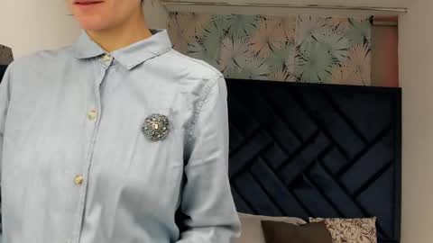 Snapshot of valery_more__ chatting on October 21, 12:06 pm VALERY MORE online show from October 21, 12:06 pm