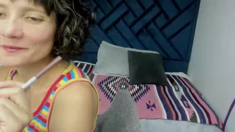 Snapshot of valery_more__ chatting on October 27, 7:07 pm VALERY MORE online show from October 27, 7:07 pm