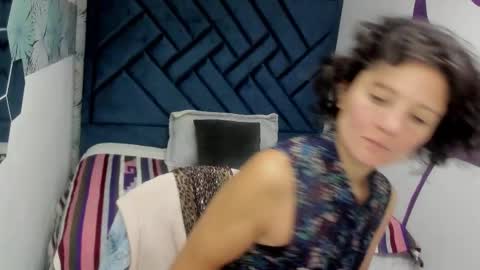 Snapshot of valery_more__ chatting on October 28, 12:09 pm VALERY MORE online show from October 28, 12:09 pm