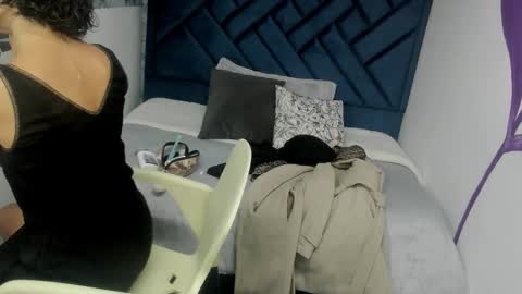 Snapshot of valery_more__ chatting on October 29, 12:18 pm VALERY MORE online show from October 29, 12:18 pm