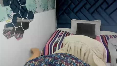 Snapshot of valery_more__ chatting on November 4, 12:04 pm VALERY MORE online show from November 4, 12:04 pm