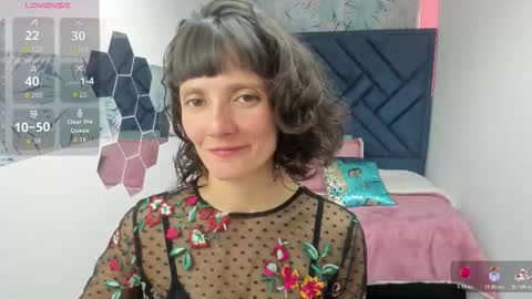 VALERY MORE online show from March 14, 8:25 pm