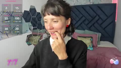 VALERY MORE online show from March 23, 1:15 pm