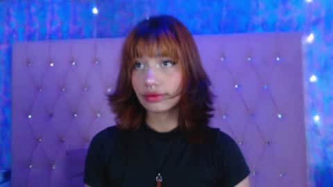 Snapshot of valery_smith15 chatting on December 26, 3:06 am valery_smith15 online show from December 26, 3:06 am
