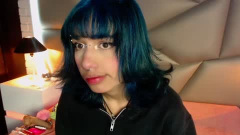 Snapshot of valery_smith15 chatting on January 7, 3:14 am valery_smith15 online show from January 7, 3:14 am