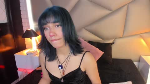 Snapshot of valery_smith15 chatting on January 12, 3:17 am valery_smith15 online show from January 12, 3:17 am
