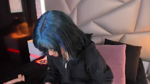 Snapshot of valery_smith15 chatting on January 12, 9:30 am valery_smith15 online show from January 12, 9:30 am