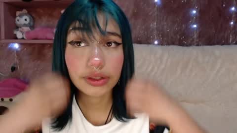 Snapshot of valery_smith15 chatting on February 4, 12:44 pm valery_smith15 online show from February 4, 12:44 pm