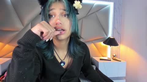 Snapshot of valery_smith15 chatting on February 20, 9:44 am valery_smith15 online show from February 20, 9:44 am