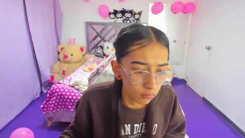 Snapshot of valery_taylor_1 chatting on July 1, 12:23 am valery online show from July 1, 12:23 am