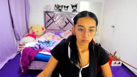 Snapshot of valery_taylor_1 chatting on July 11, 2:03 am valery online show from July 11, 2:03 am